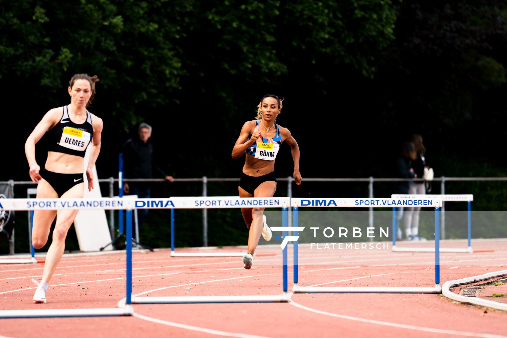 Djamila Boehm (LC Rehlingen) ueber 400m Huerden am 28.05.2022 waehrend der World Athletics Continental Tour IFAM Oordegem in Oordegem